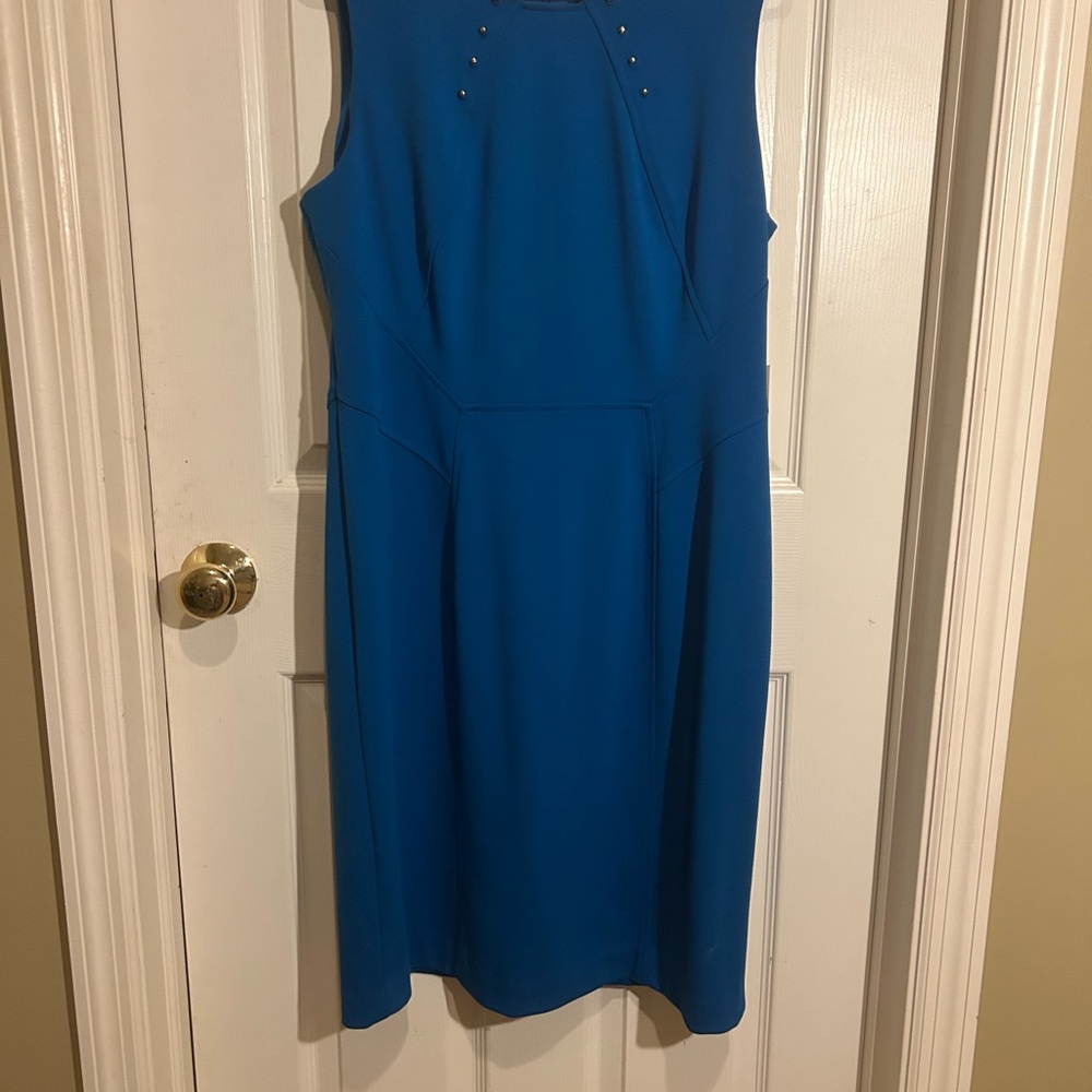 Ivanka Trump Vibrant Blue Midi Dress